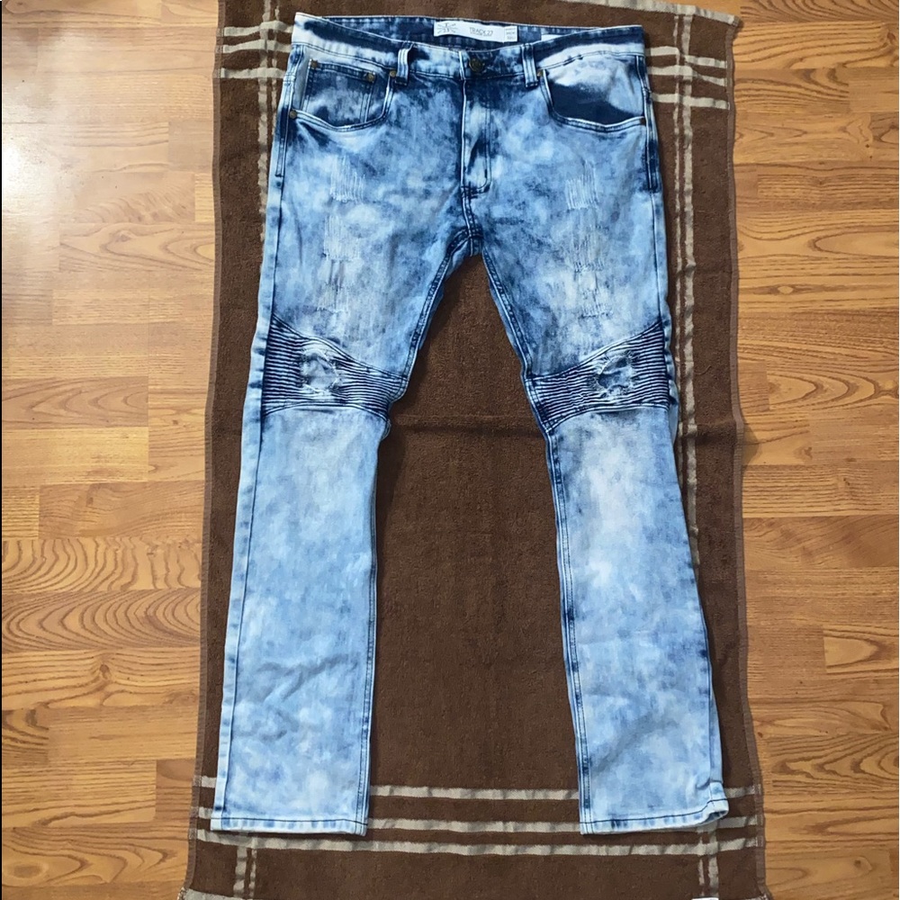 Brand track 23, Size 34/32, color light blue